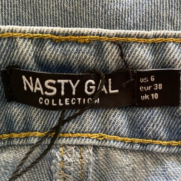 Nasty Gal ‘My Kind of Trouble is You Denim Skirt’ Mini Distressed NWT Size 6 - Picture 8 of 11